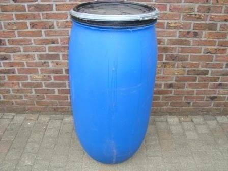 Blauwe vaten,tonnen van 160 L met deksel en klemring, Tuin en Terras, Regentonnen, Zo goed als nieuw, Kunststof, 150 liter of meer
