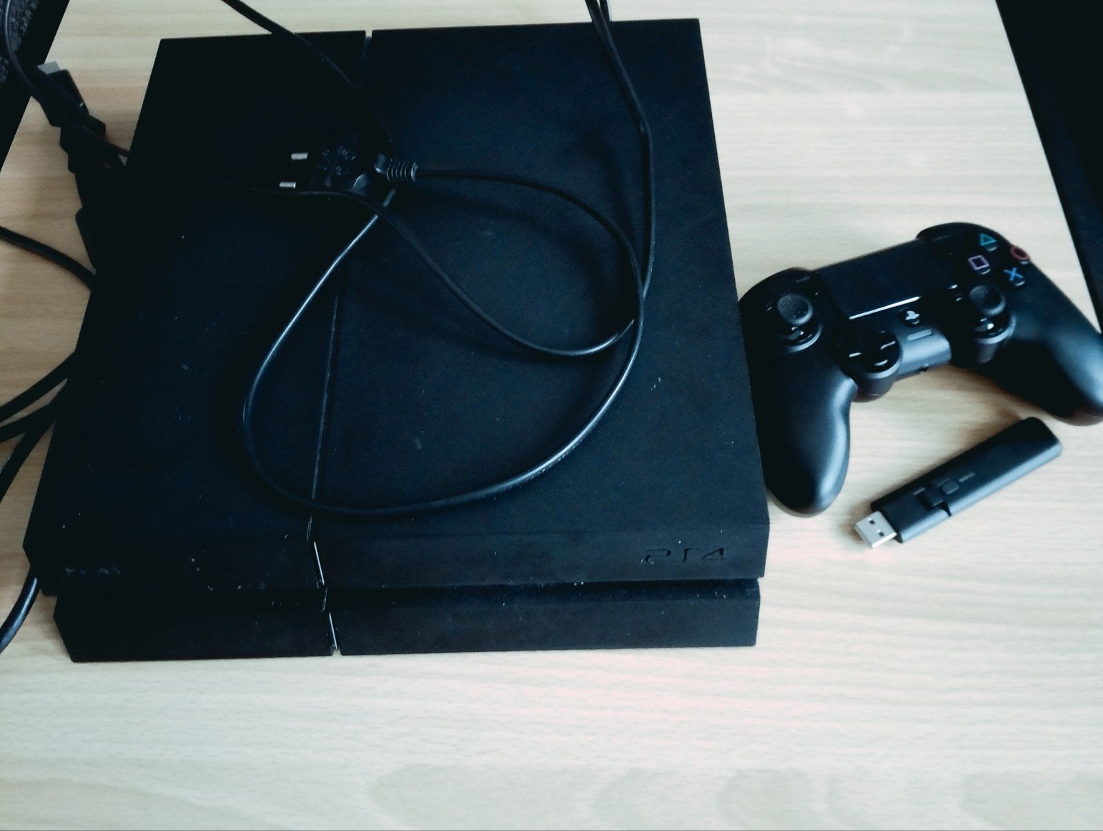 PS4, Avec 1 manette, Enlèvement, Utilisé, 1 TB