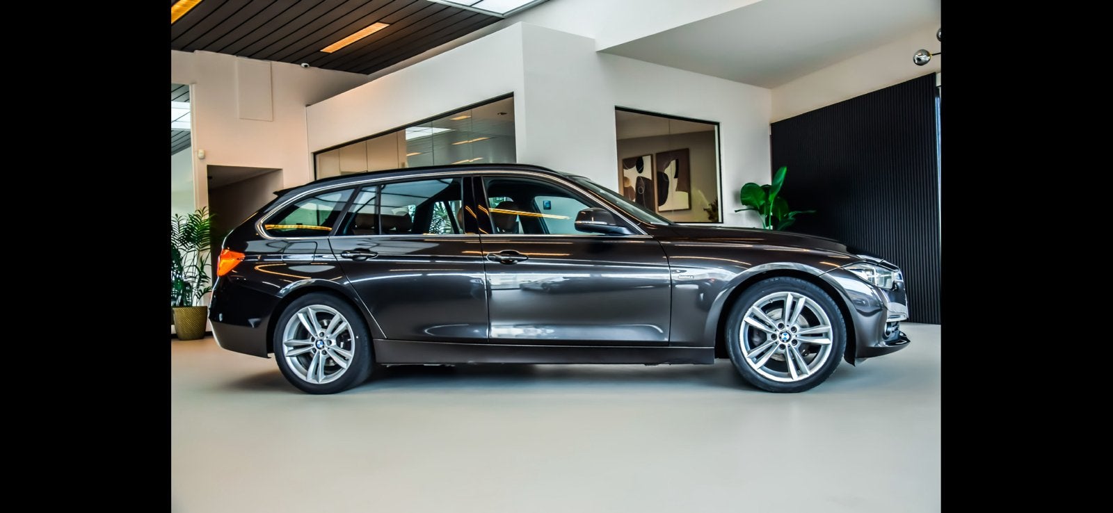 Bmw 318 luxury line, Autos, BMW, Cuir, 5 portes, Particulier, Brun