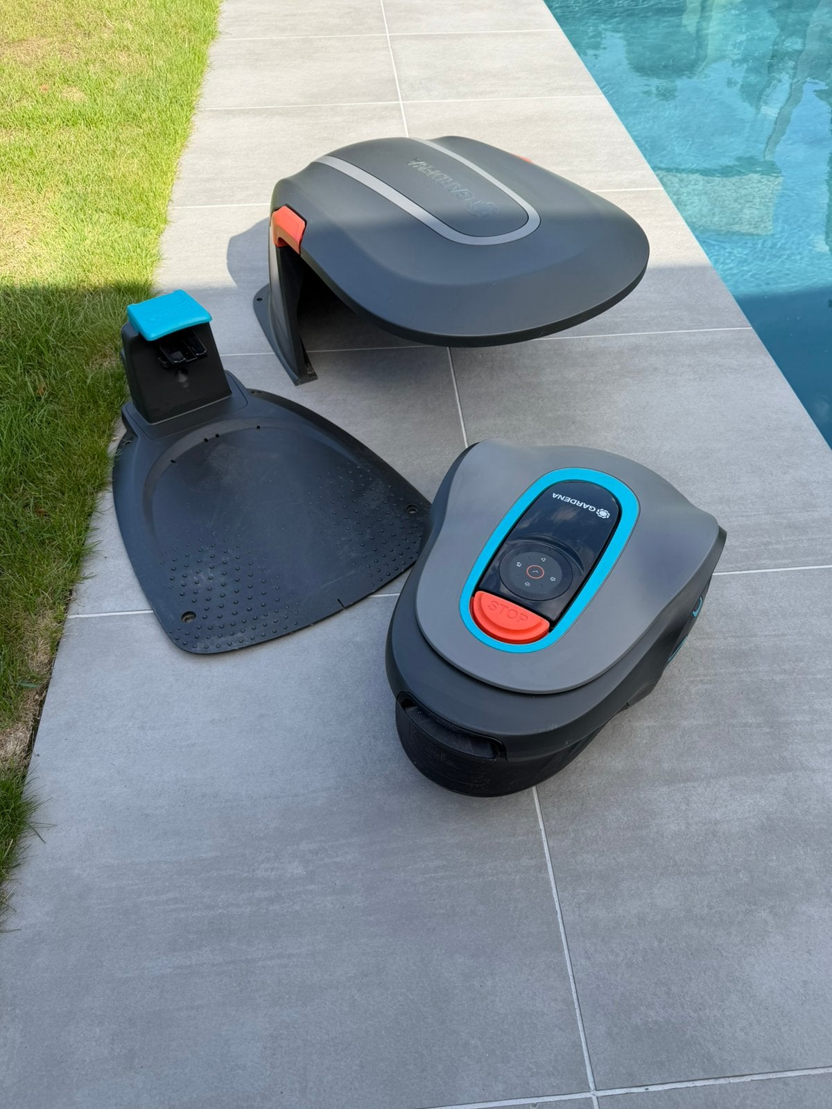 Robotmaaier Gardena, Jardin & Terrasse, Tondeuses robotisées, Enlèvement, Comme neuf