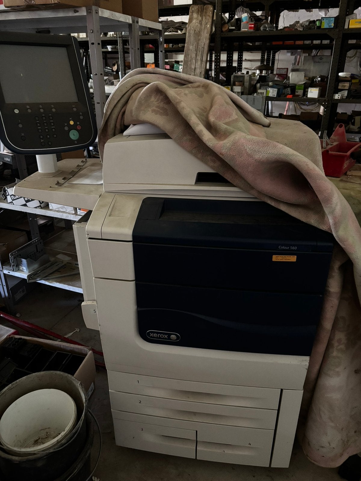 Gratis: Xerox Colour 560 Printer + Finisher (Onderdelen, Ophalen