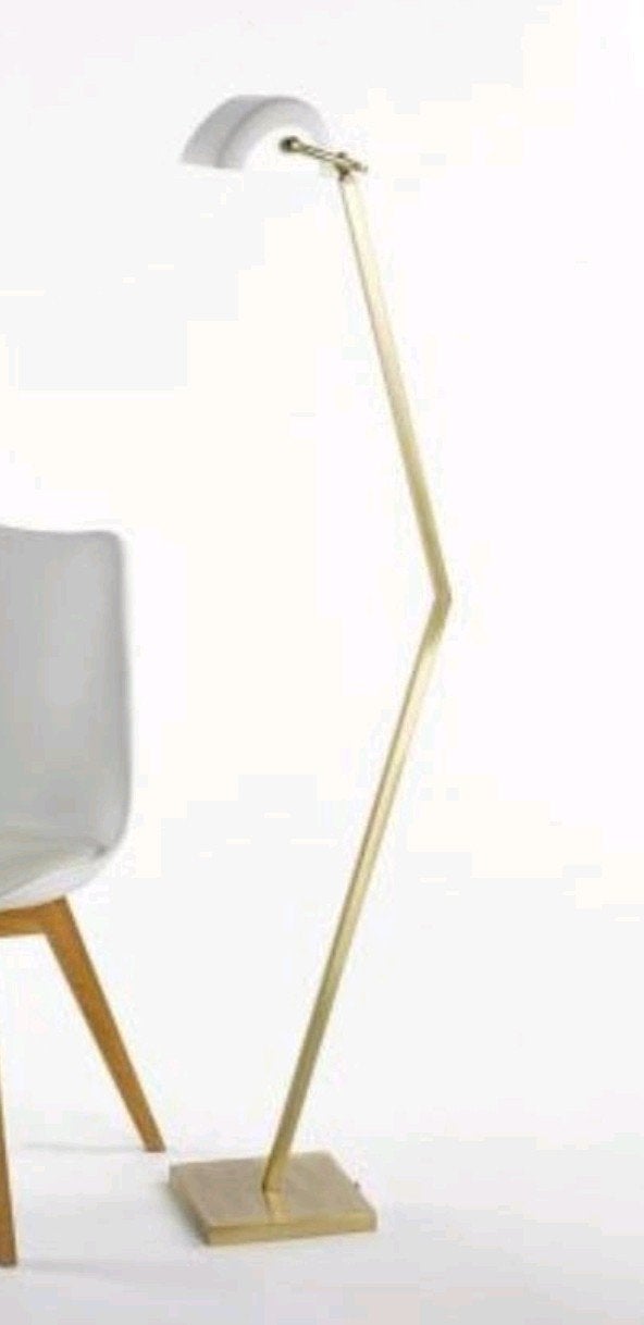 Marckdael vloerlamp, Ophalen