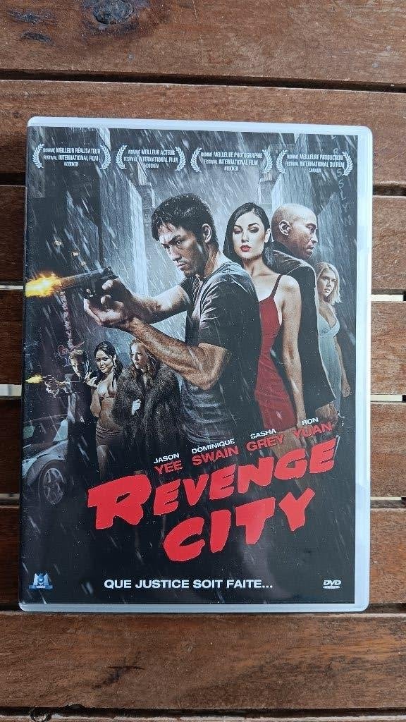 )))  Revenge City  //  Action  (((, Action, Enlèvement ou Envoi, Tous les âges, Comme neuf