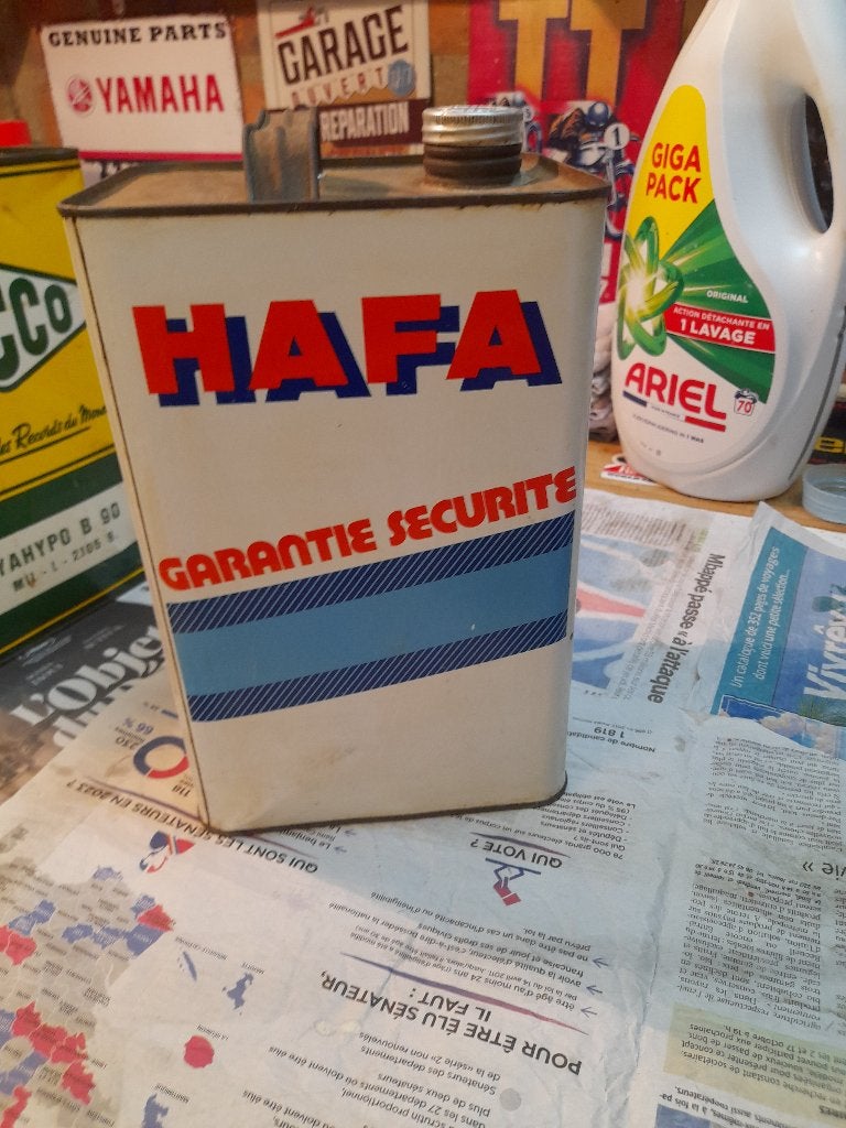 ancien bidon huile vide hafa garantie securité 5l, Collections, Marques & Objets publicitaires, Utilisé, Autres types, Envoi