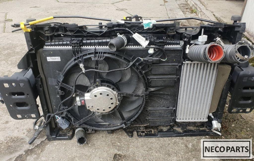 FORD FIESTA MK8 1.5 KOELER KOELERPAKKET RADIATEUR VENTILATOR, Enlèvement ou Envoi, Utilisé, Ford, Pare-chocs