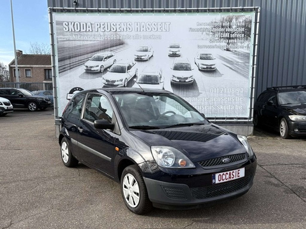 Ford Fiesta 1.3i (année de construction 2006), Autos, Achat, 69 ch, Boîte manuelle, Autres couleurs