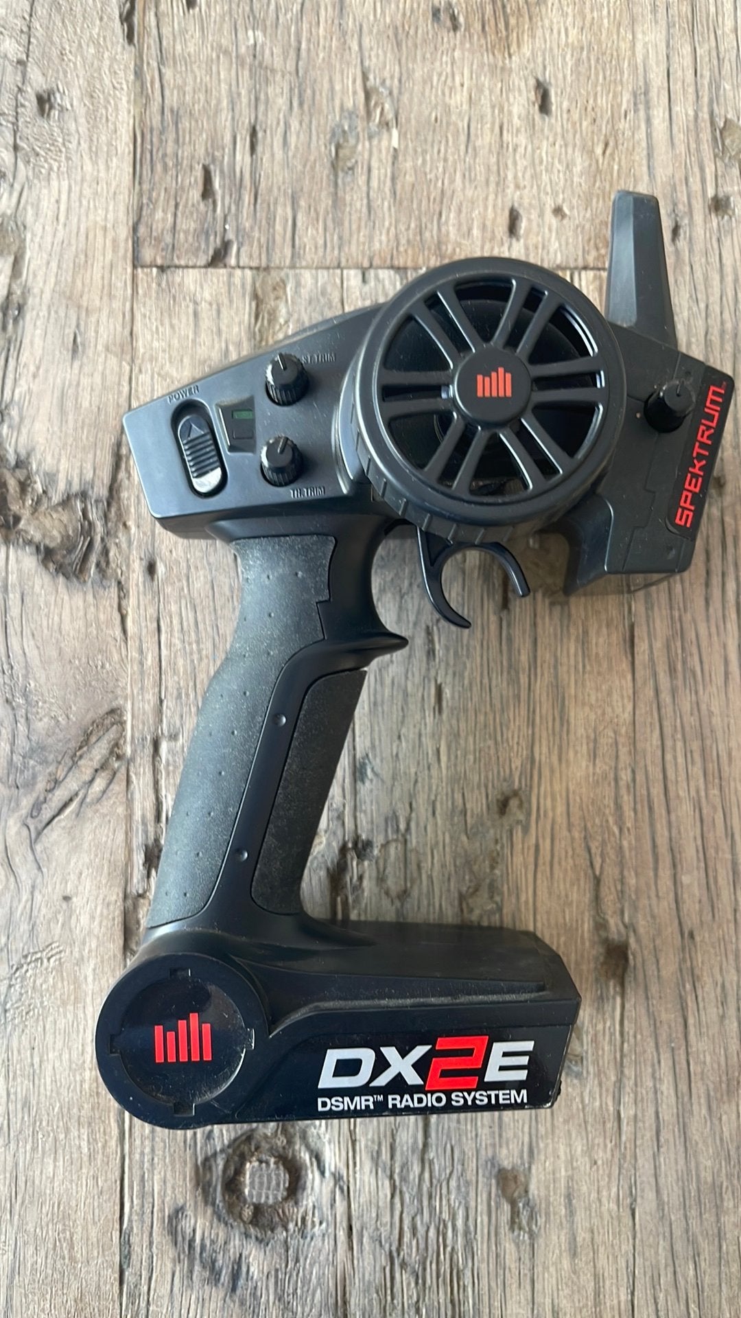 Transmetteur Spektrum DX2E, Hobby & Loisirs créatifs, Modélisme | Radiocommandé & Téléguidé | Voitures, Enlèvement ou Envoi, Comme neuf