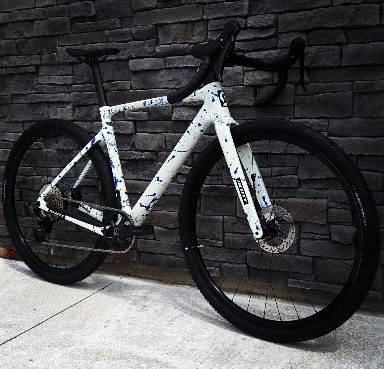 SCOTT ADDICT GRAVEL 30  XS S M L XL 2 couleurs, Vélos & Vélomoteurs, Enlèvement, Neuf, Vitesses