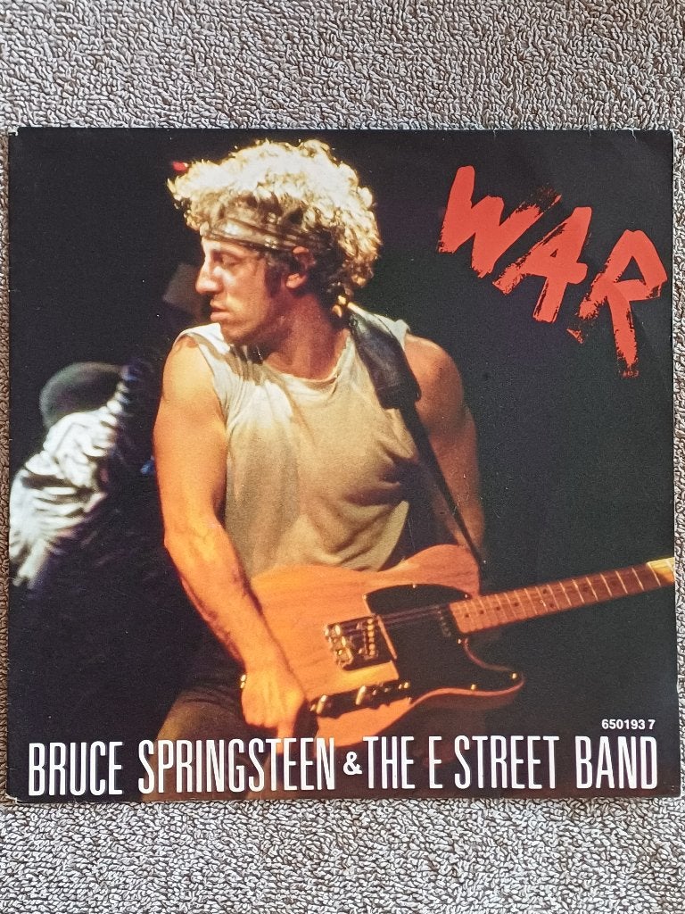 Bruce Springsteen & The E Street Band – War  1986  nMINT, 7 inch, Ophalen of Verzenden, Zo goed als nieuw, Pop