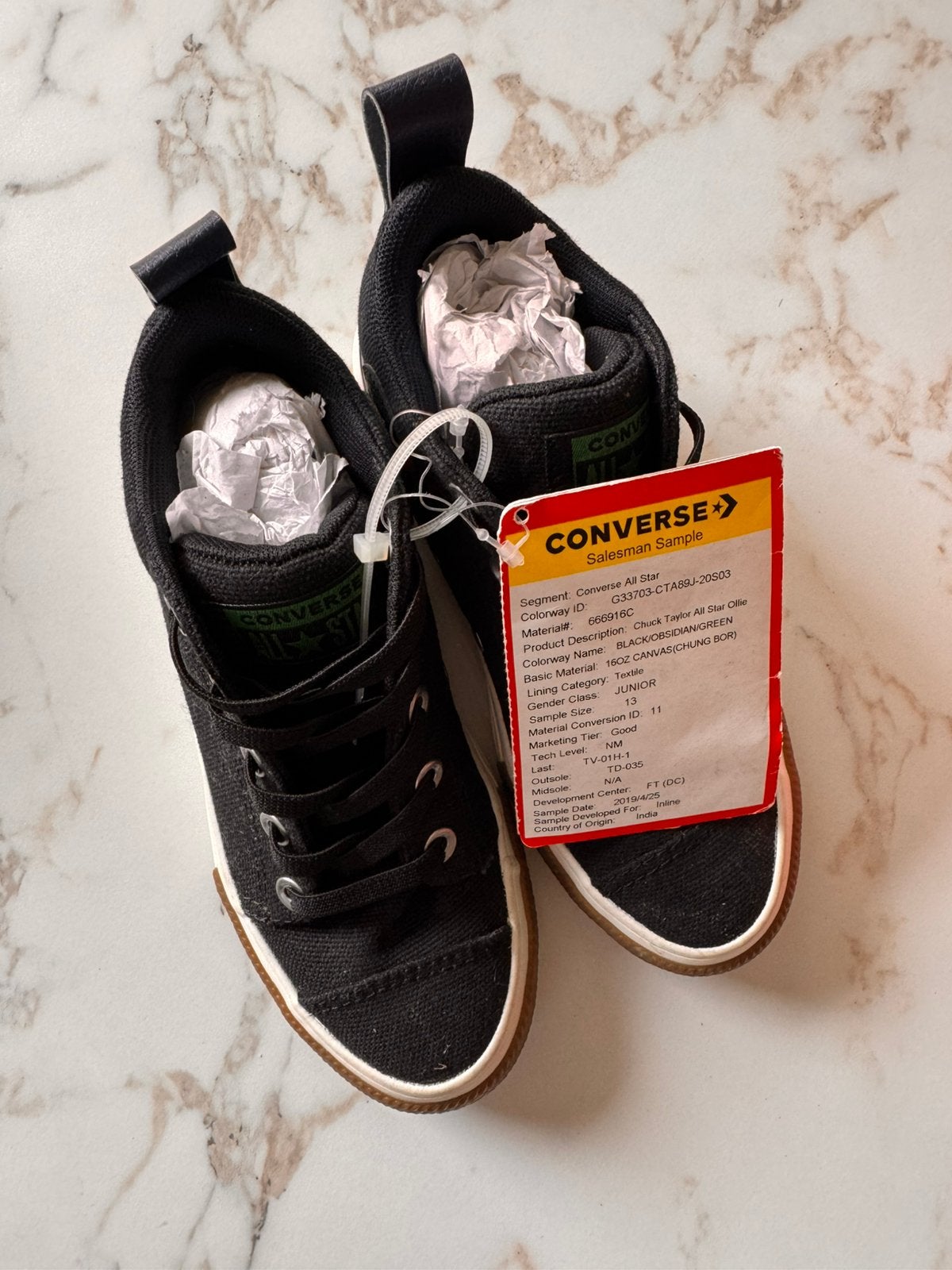 Converse All Star Junior – Sample pair, Enfants & Bébés, Vêtements de bébé | Chaussures & Chaussettes, Neuf, Garçon ou Fille, Bottines