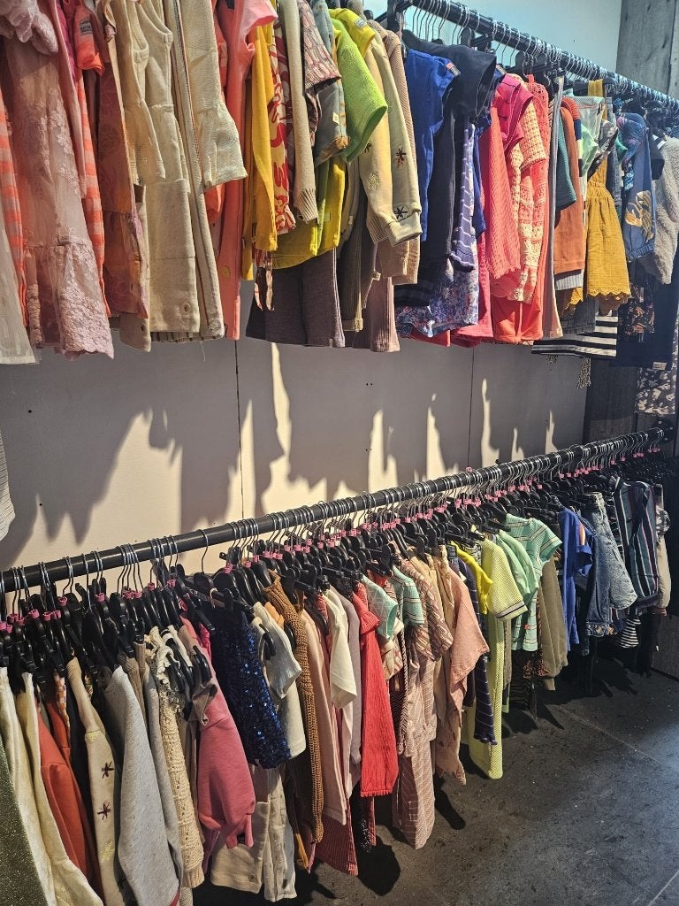 NIEUWE partij meisjes kinderkleding merkkleding, Enlèvement ou Envoi, Neuf, Taille 116