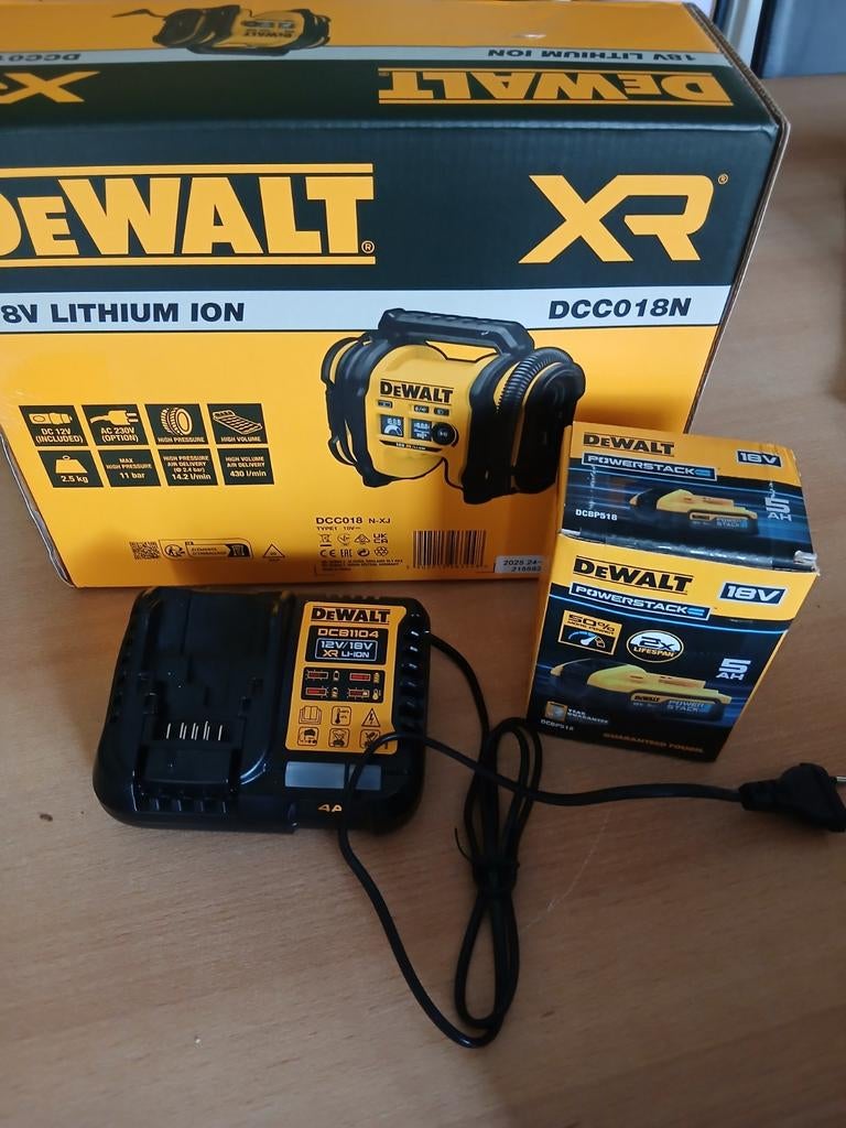 Dewalt compressor, Ophalen