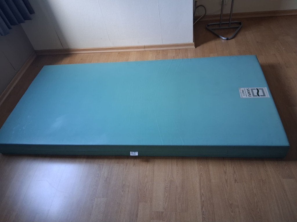 Matras ziekenhuisbed Sampli, Diversen, Ophalen, Zo goed als nieuw