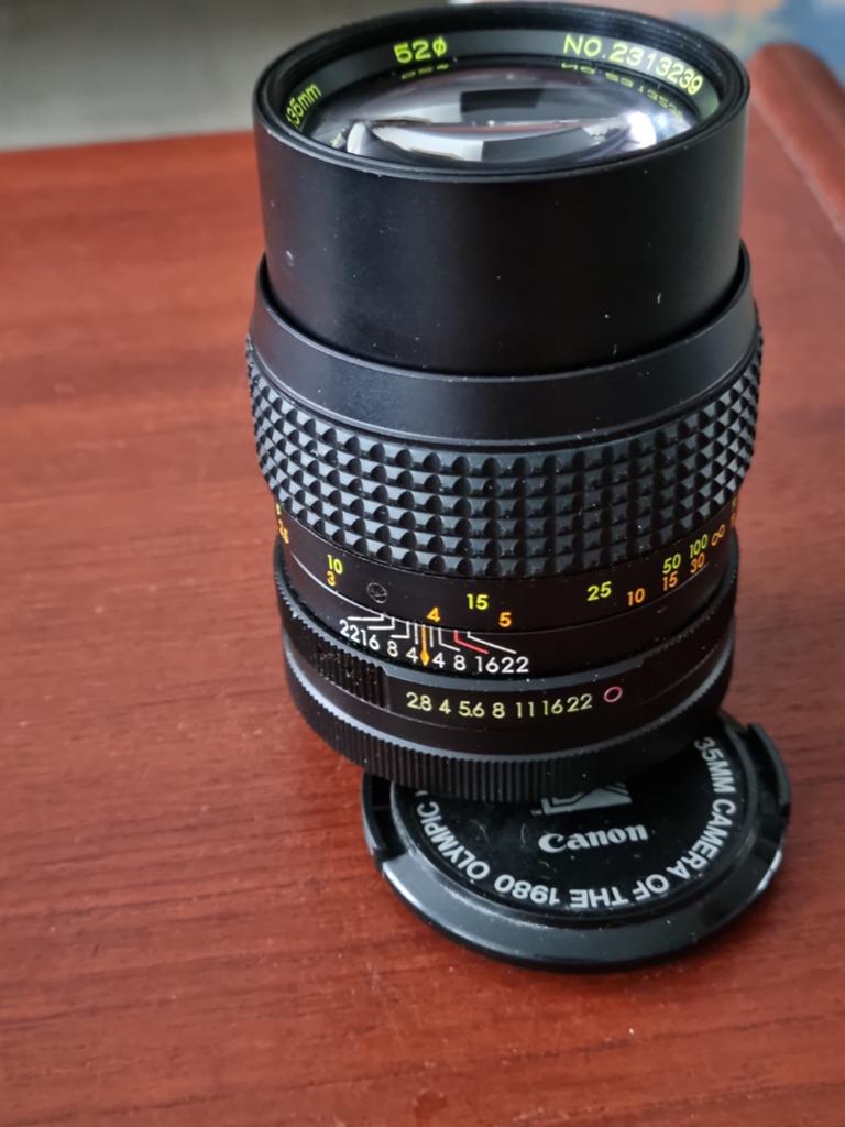 Osawa 135mmf2.8 monture canon fd