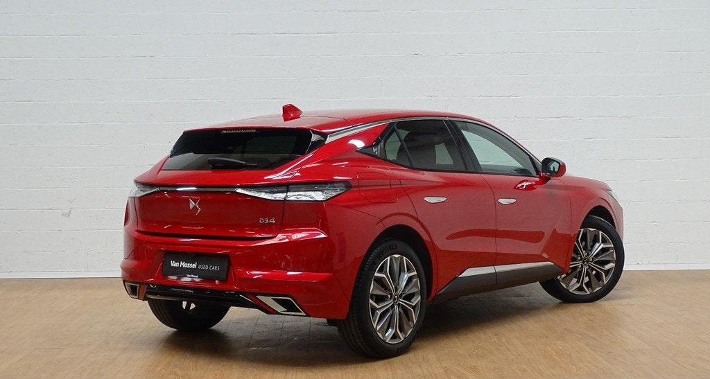 DS 4 Crossback 1.2T Trocadero automaat, Auto's, Stof, Gebruikt, Zwart, 1353 kg