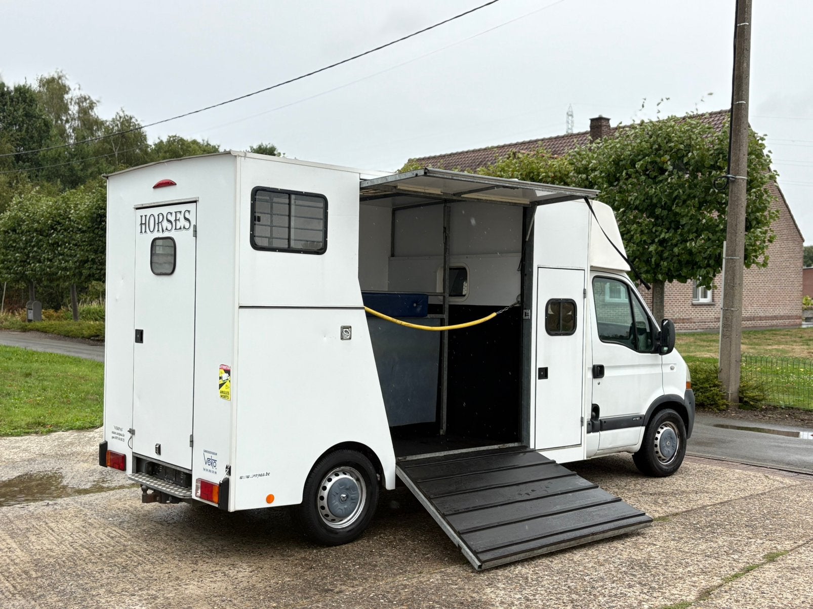 Renault Master, Enlèvement