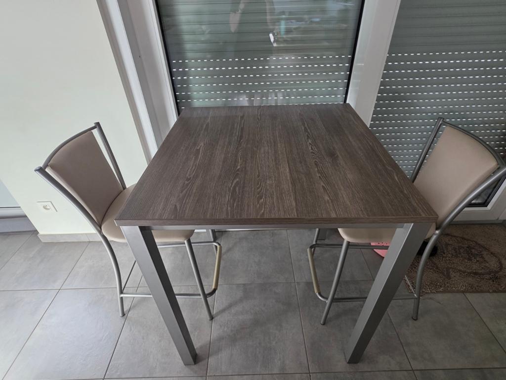 Hoge eettafel met 2 stoelen, Tuin en Terras, Ophalen, Eettafel