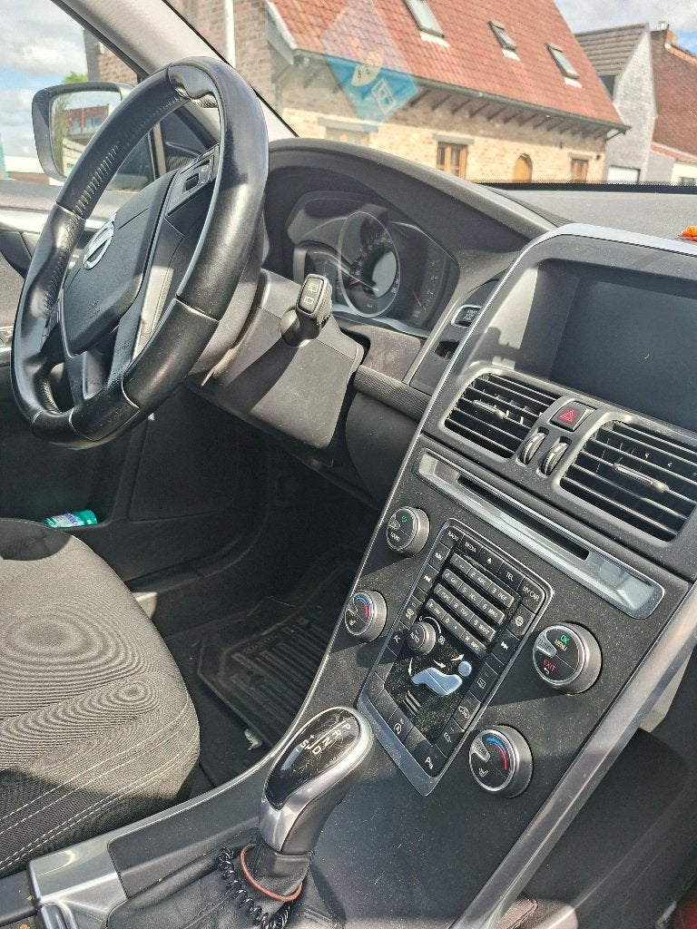 Volvo xc60, Auto's, Automaat, Stof, Overige kleuren, 1969 cc