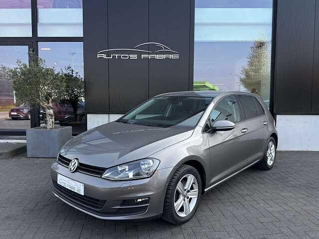 Volkswagen Golf 1.2 TSI Highline. 115000km, Autos, Achat, Capteur de stationnement, Boîte manuelle, https://public.car-pass.be/vhr/b1fa0b64-7f6d-44f0-aa75-72730a98ba50