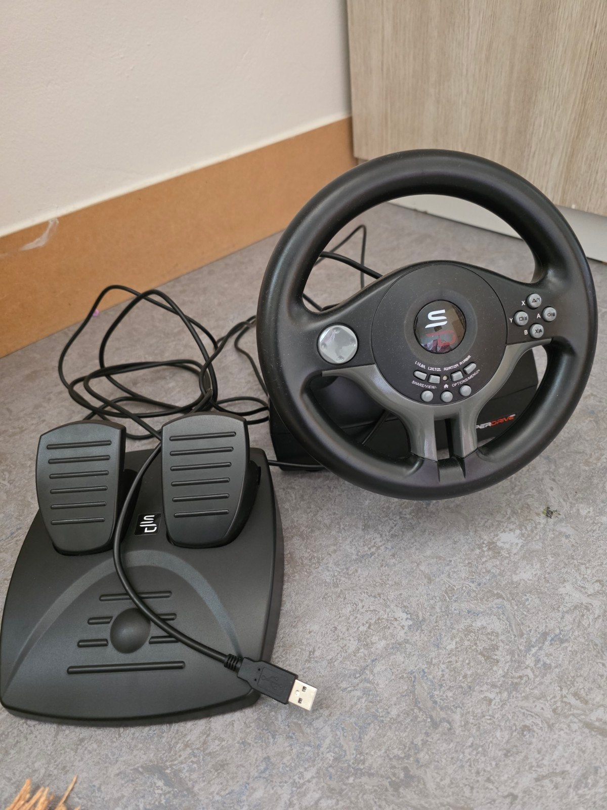 game steering wheel, Games en Spelcomputers, Ophalen