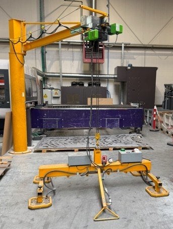 Zwenkkraan H:2,5m L:3m MAX.500kg, Enlèvement, Utilisé, Électrique