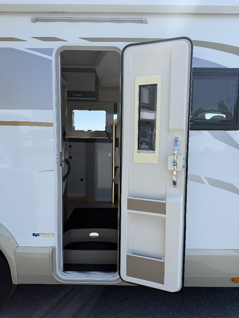 Roller Team CI | Magis 95 XT | Solar | Topstaat, Caravans en Kamperen, Mobilhomes, Fiat, 6 tot 7 meter, Bedrijf, 6 tot 7 meter