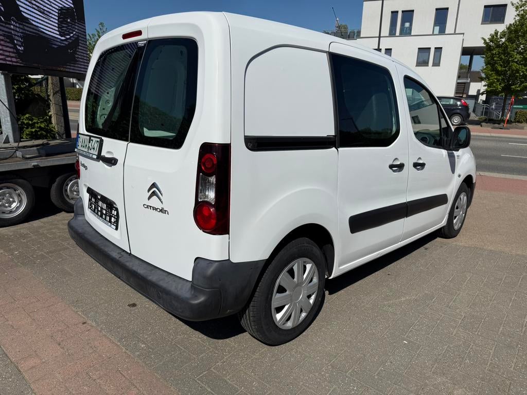 Citroen berlingo euro 6 3 zitter, Auto's, Citroën, Bedrijf, 5 deurs, Radio