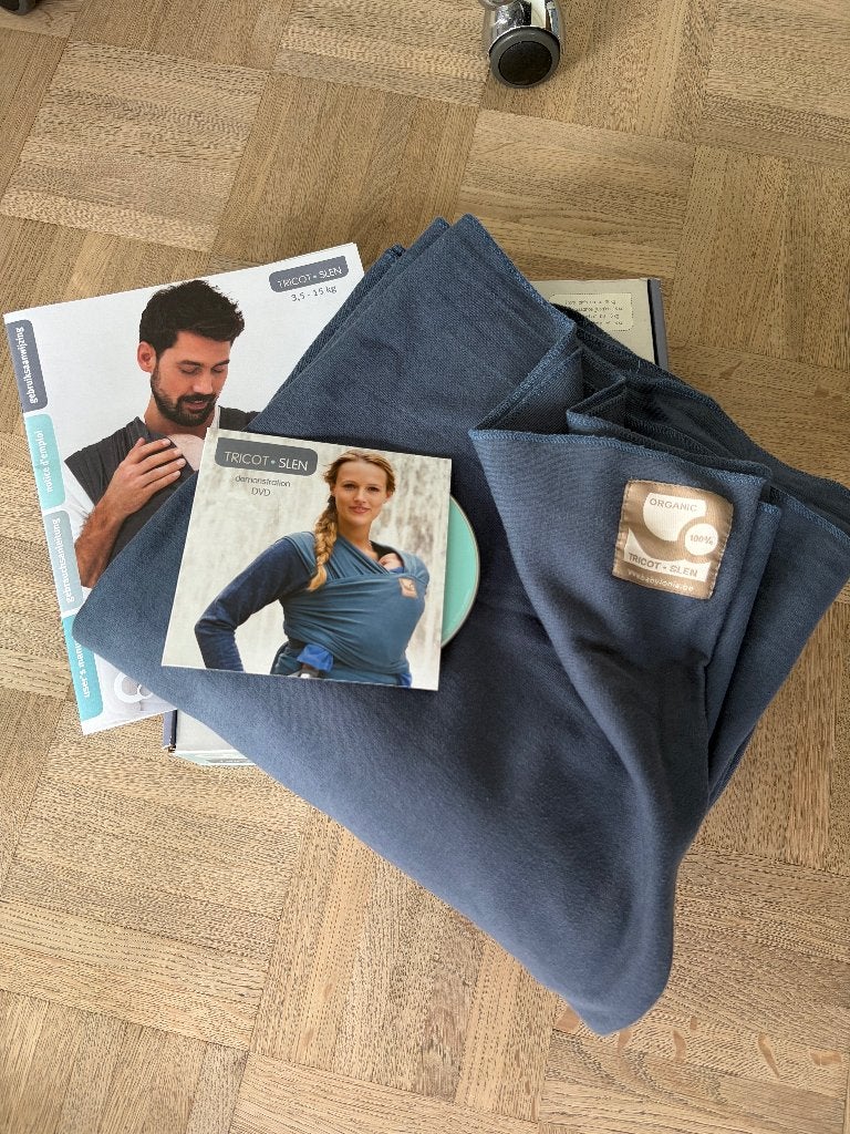Babylonia Tricot-Slen Organic - Bleu marine, Enfants & Bébés, Autres marques, Écharpe de portage, Comme neuf, Enlèvement