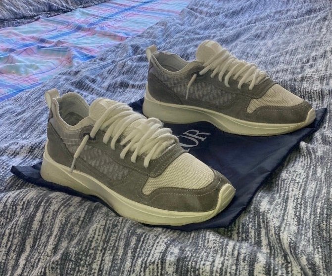 Schoenen, Wit, Ophalen of Verzenden, Zo goed als nieuw, Sneakers
