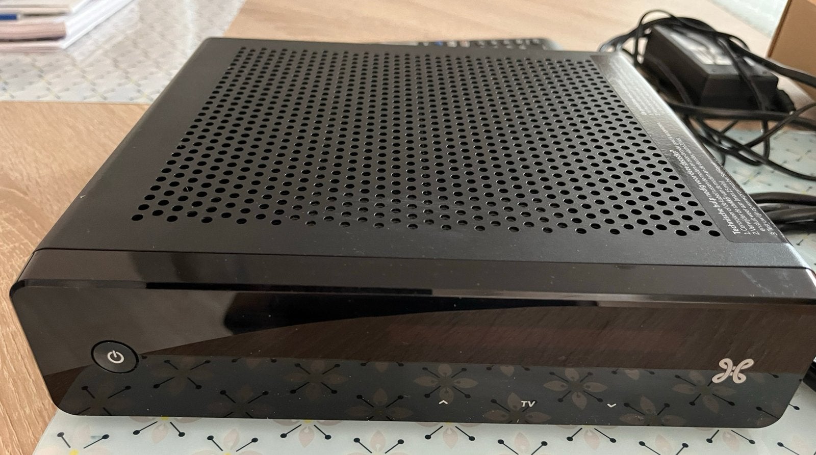 Décodeur TV Proximus V5 Cisco 116 – complet, très bon état, TV, Hi-fi & Vidéo, Enlèvement, Comme neuf