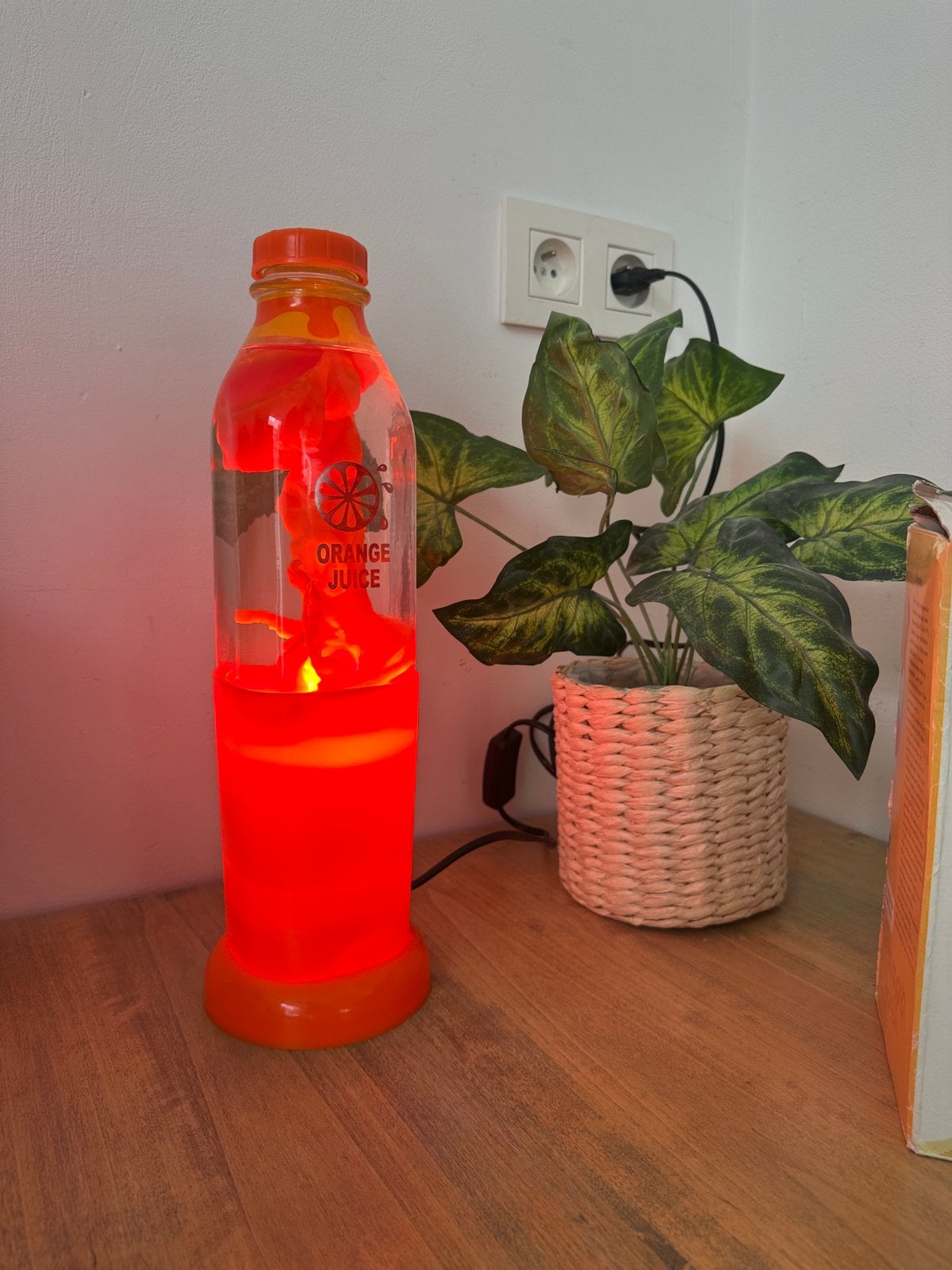 Vintage orange juice lava lamp (met originele doos), Ophalen
