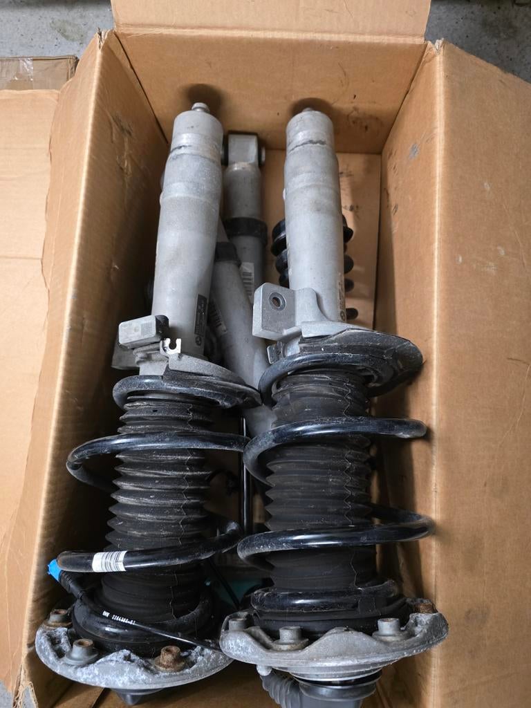 Amortisseurs d'origine pour BMW M4 F82/M3 F80, Enlèvement, BMW