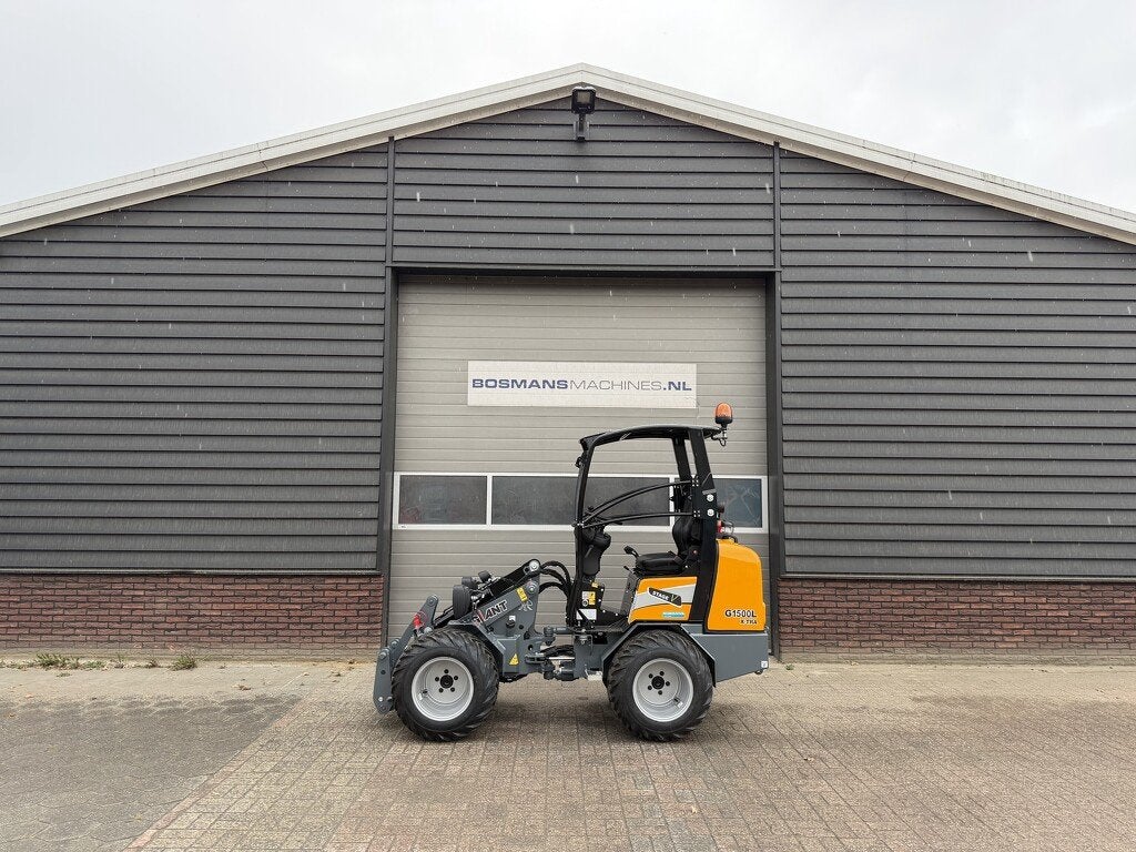 Giant G1500 L X-tra minishovel DEMO 2026 €465 LEASE