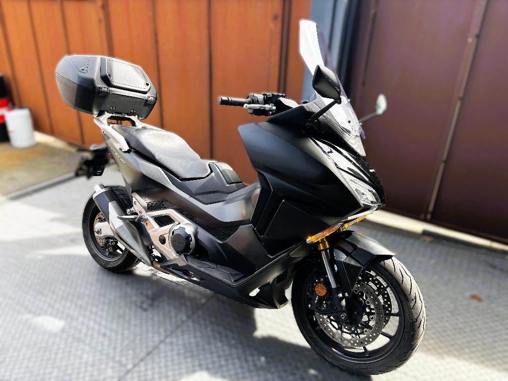 forza 750cm³ abs 2023 7000 km garantie 1,2,3 jaar jhb, Motoren, Motoren | Honda, Bedrijf, Overig, meer dan 35 kW, 2 cilinders