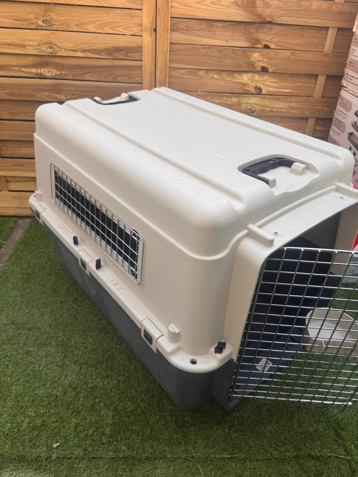 Cage pour chien Nomad Aviation, taille L, Animaux & Accessoires, Caisses pour chiens, Comme neuf, Enlèvement