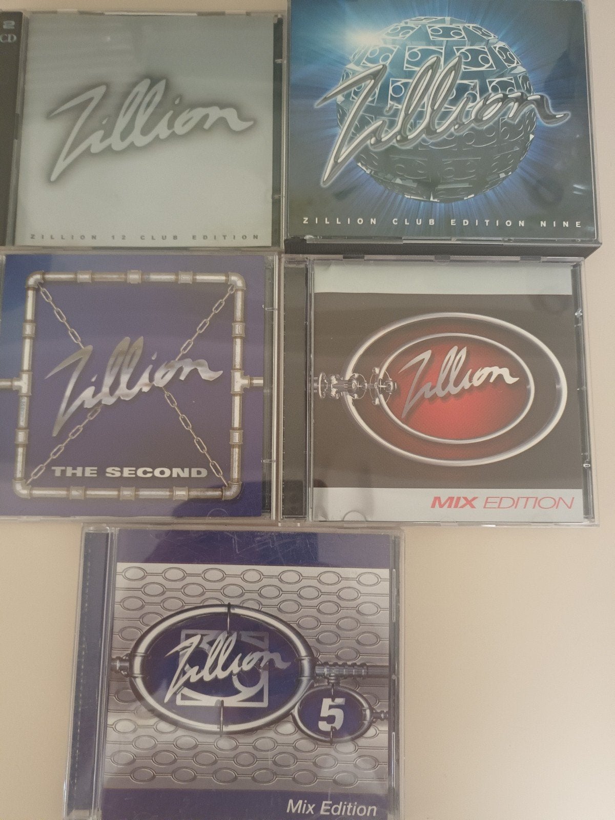 lot zillion, CD & DVD, CD | Dance & House, Enlèvement ou Envoi