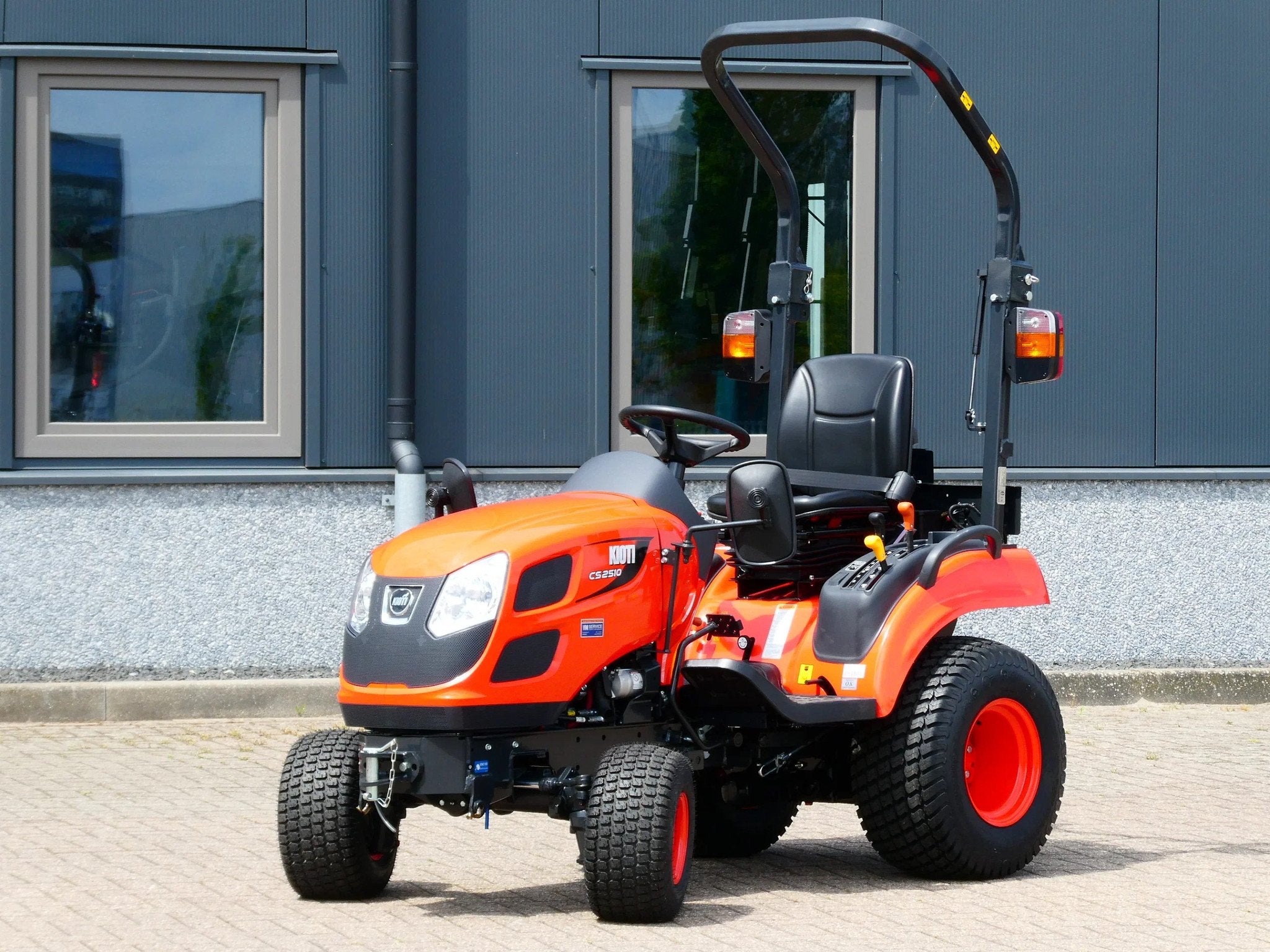 KIOTI CS2510 4wd HST / 0001 Draaiuren / Actieprijs, Autres marques, De Maalstroom 3
8255 RN  Swifterbant, Utilisé, VM Service
