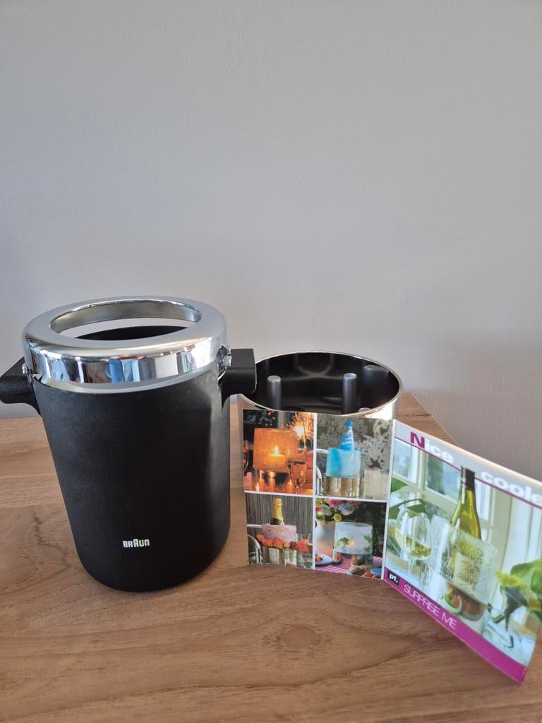 Braun ijskoeler, Ophalen