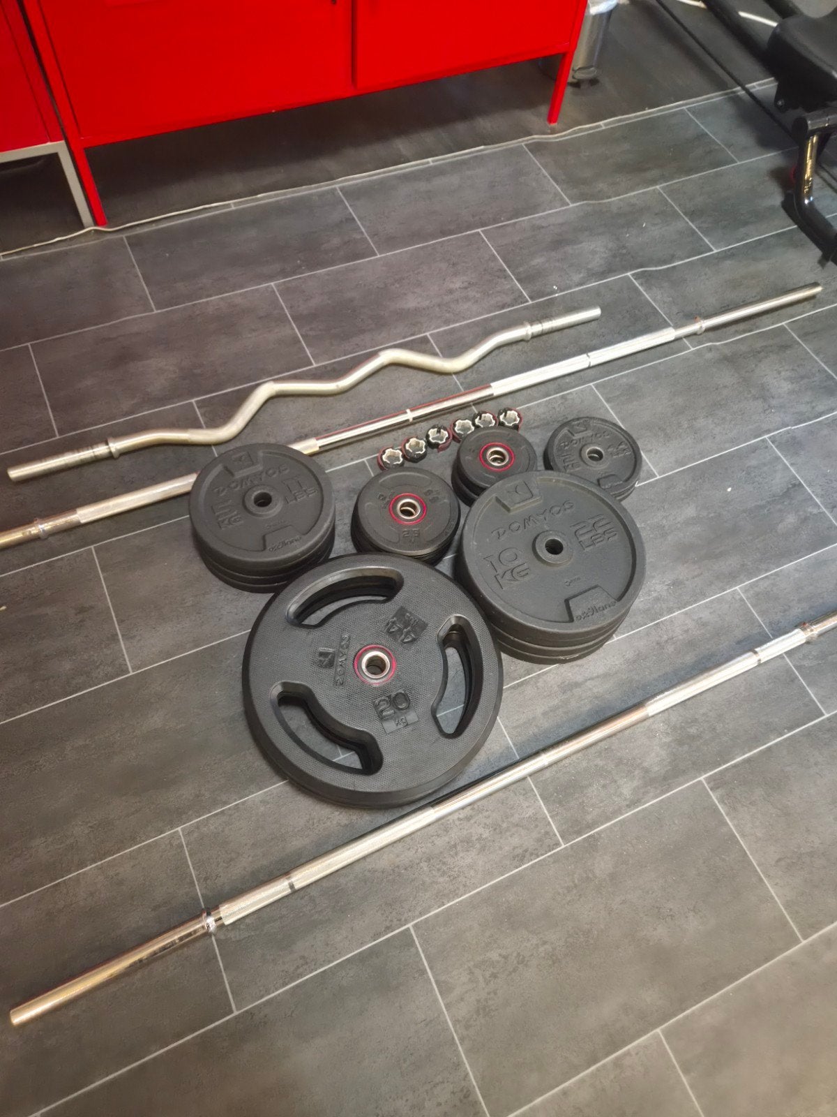 3 halterstangen met schijven van 119 kg, Sport en Fitness, Ophalen, Gebruikt, Armen, Dumbbell