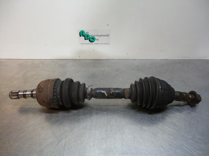 Aandrijfas links-voor van een Opel Vectra (Vectra C 02-), Gebruikt, -, -, Opel