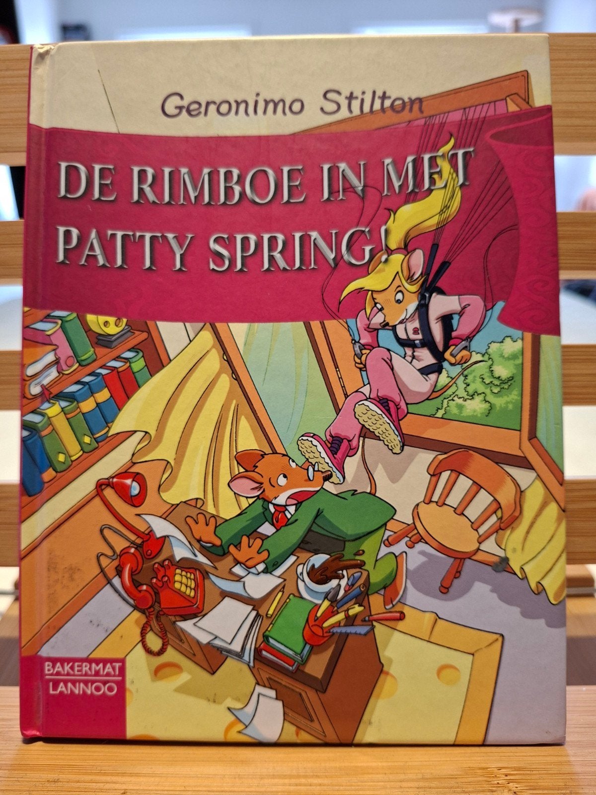 Geronimo Stilton - De rimboe in met Patty Spring, Enlèvement, Geronimo Stilton