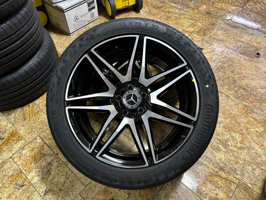 Jantes Mercedes Classe V 245 45 19, Autos : Pièces & Accessoires, Pneus & Jantes, Pneus et Jantes, Pneus été, 19 pouces, Enlèvement