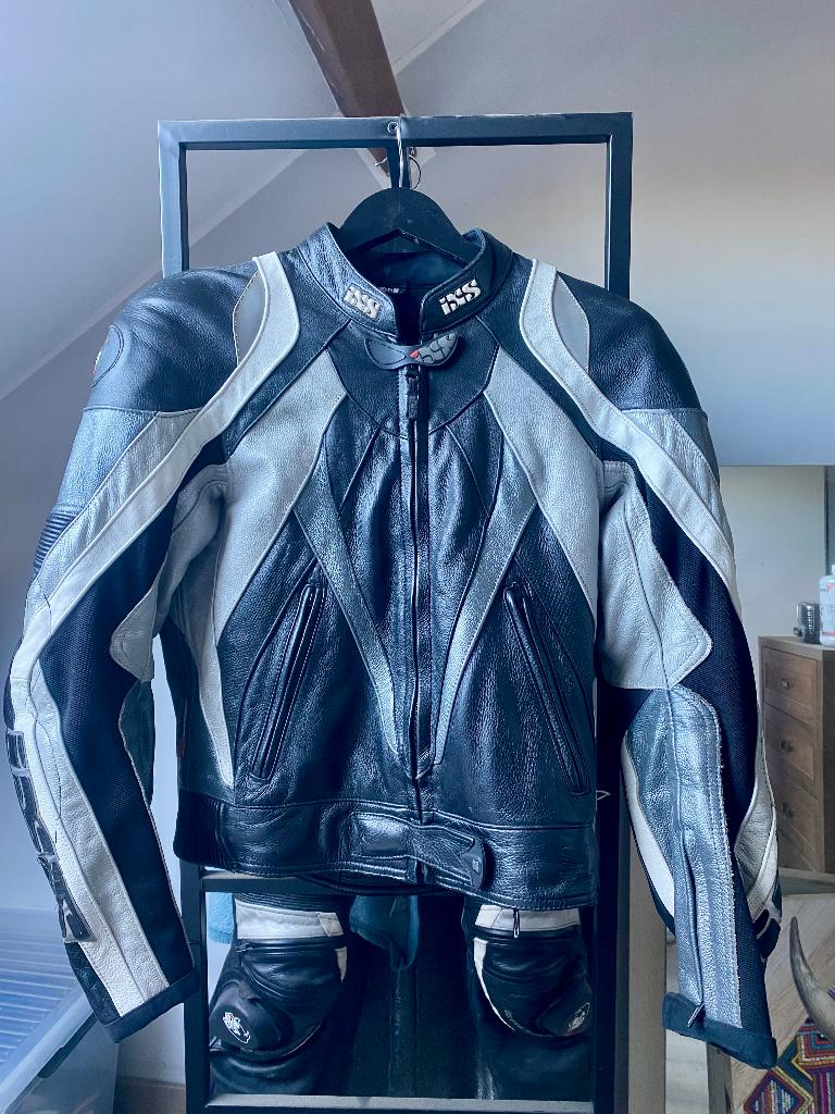 Ensemble moto ixs femme taille 44, Motos, Seconde main, Ensemble, Femmes, Enlèvement