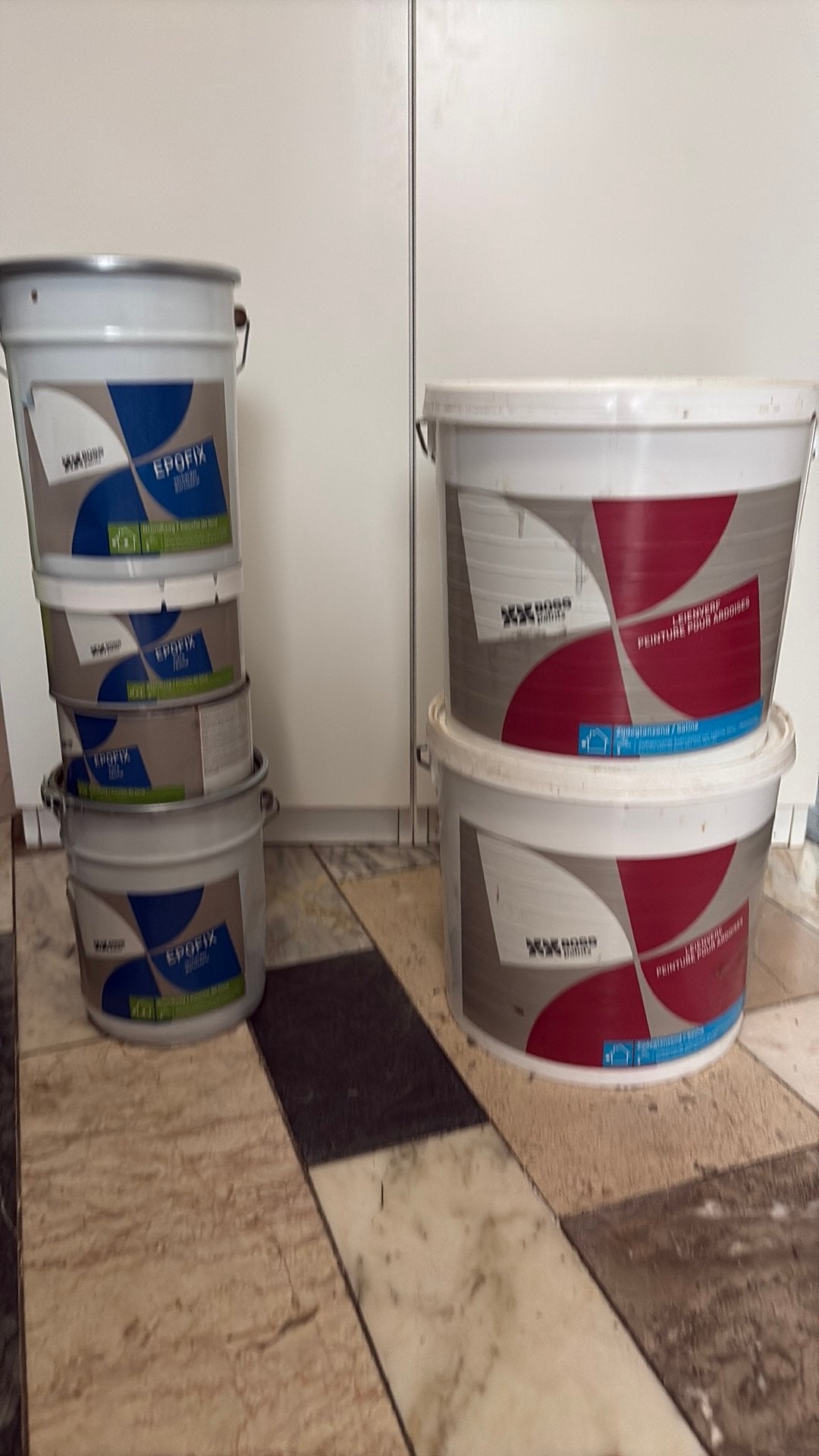 Leienverf Boss Paints, Doe-het-zelf en Bouw, Verf, Beits en Lak, Ophalen, Zo goed als nieuw, Zwart
