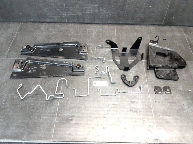 RS400i Metropolis 2013 - 2016 Peugeot Beugel D1-61137