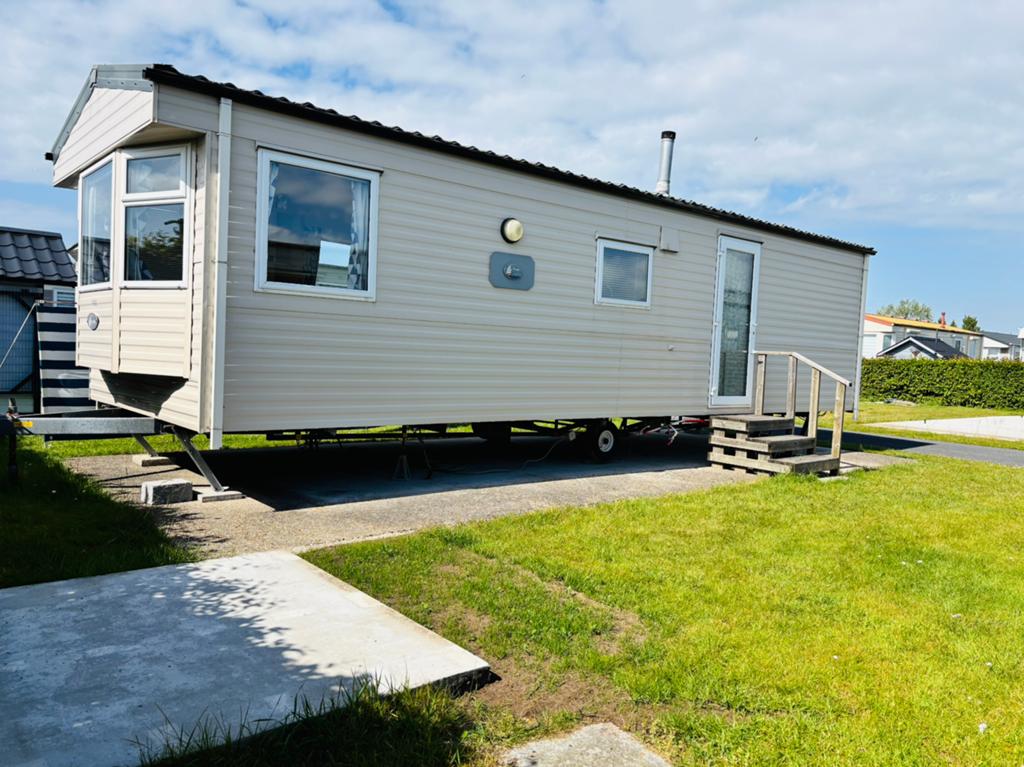 WILLERBY (foto1) -TOPAZ (foto2) toplocatie aan zee - De Haan, Tot en met 2