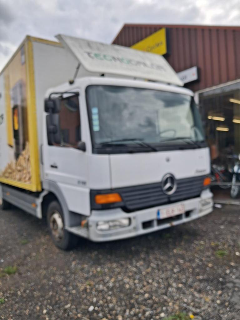 Camion Mercedes, Auto's, Particulier, Diesel, Te koop