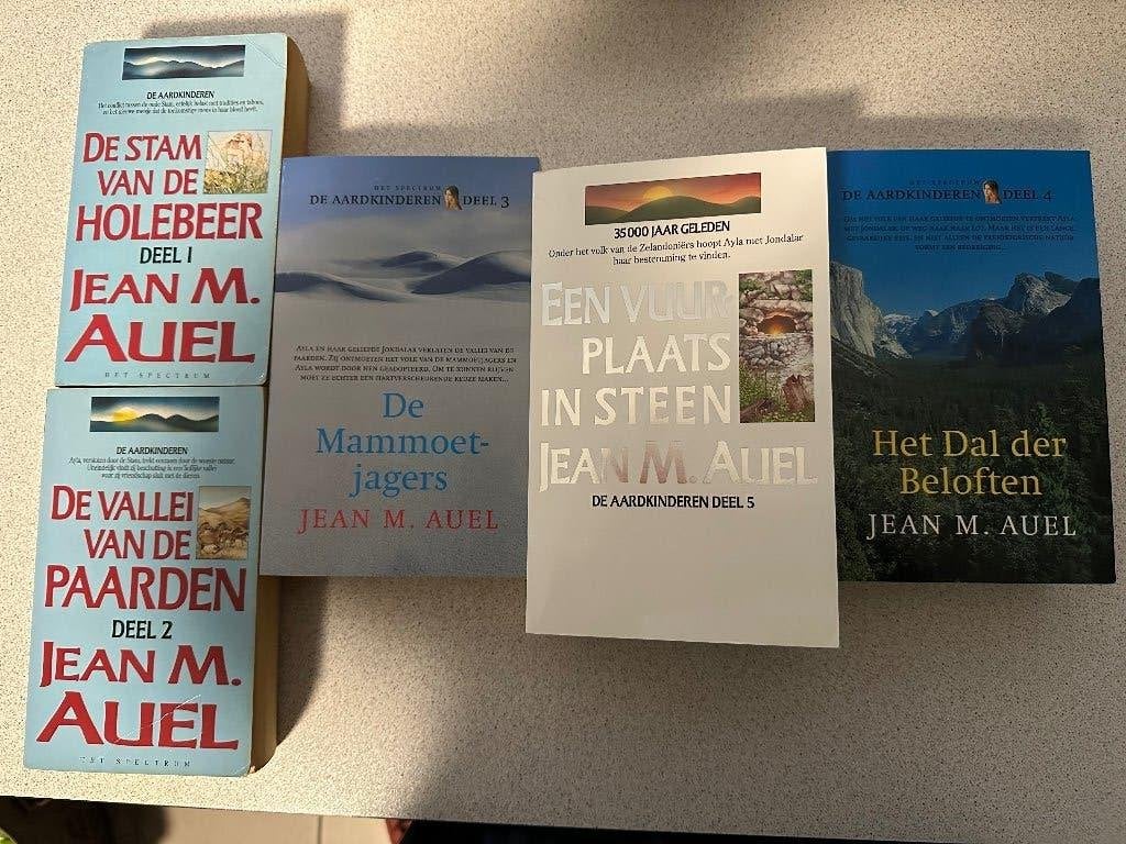 De aardkinderen, Enlèvement, Comme neuf