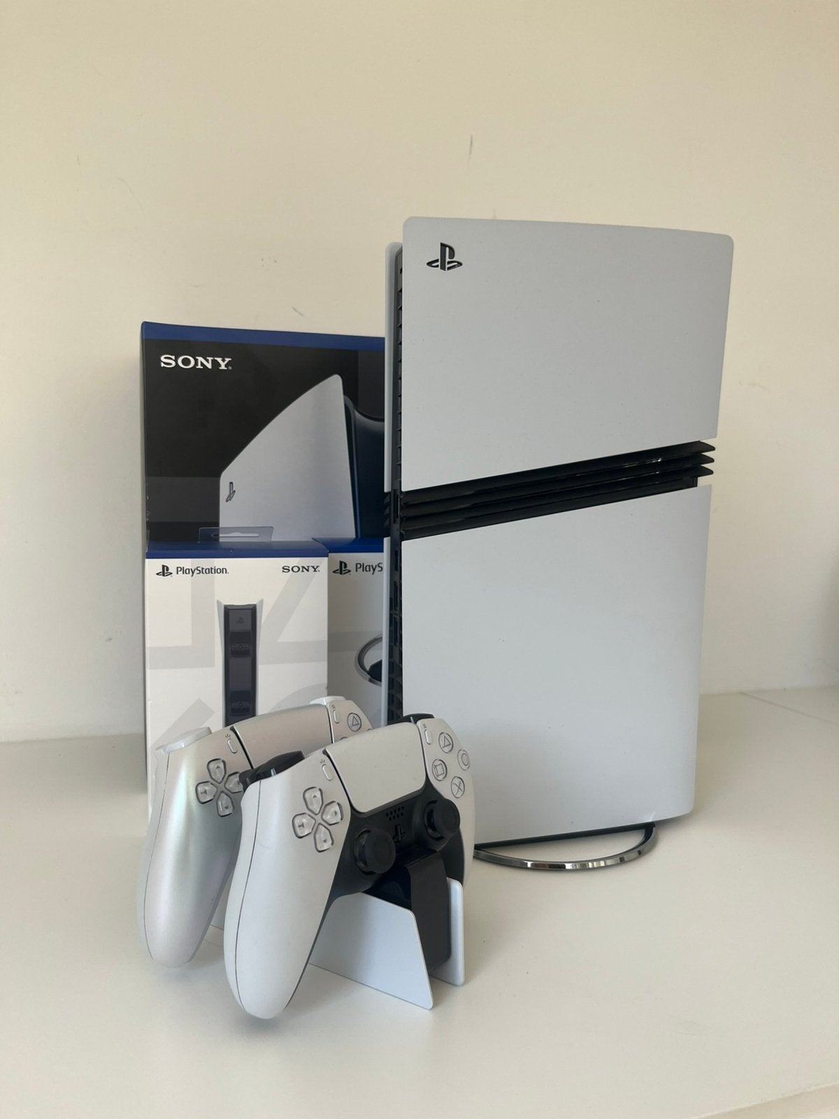 PlayStation 5 Pro 2TB + accessoires GARANTIE, Ophalen, Zo goed als nieuw, Playstation 5