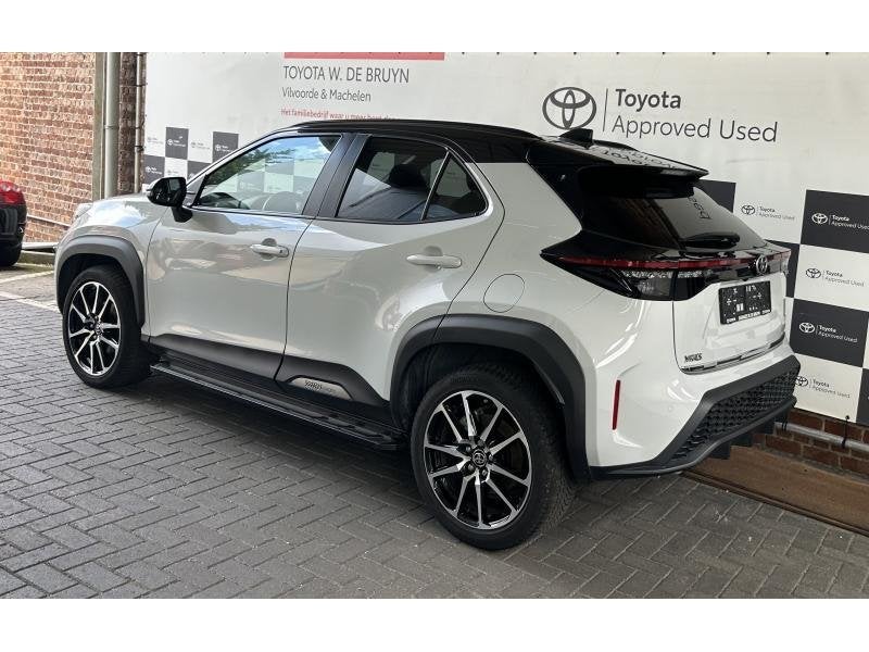 Toyota Yaris Cross GR Sport Bi-tone, Automaat, https://public.car-pass.be/vhr/4dcb3f7a-b4e3-42e7-af76-0566cea60cba, 1490 cc, Bedrijf